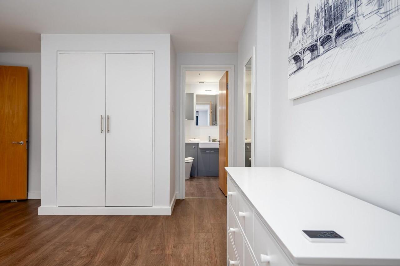 Modern & Spacious 2 Bedroom In Central London Bagian luar foto